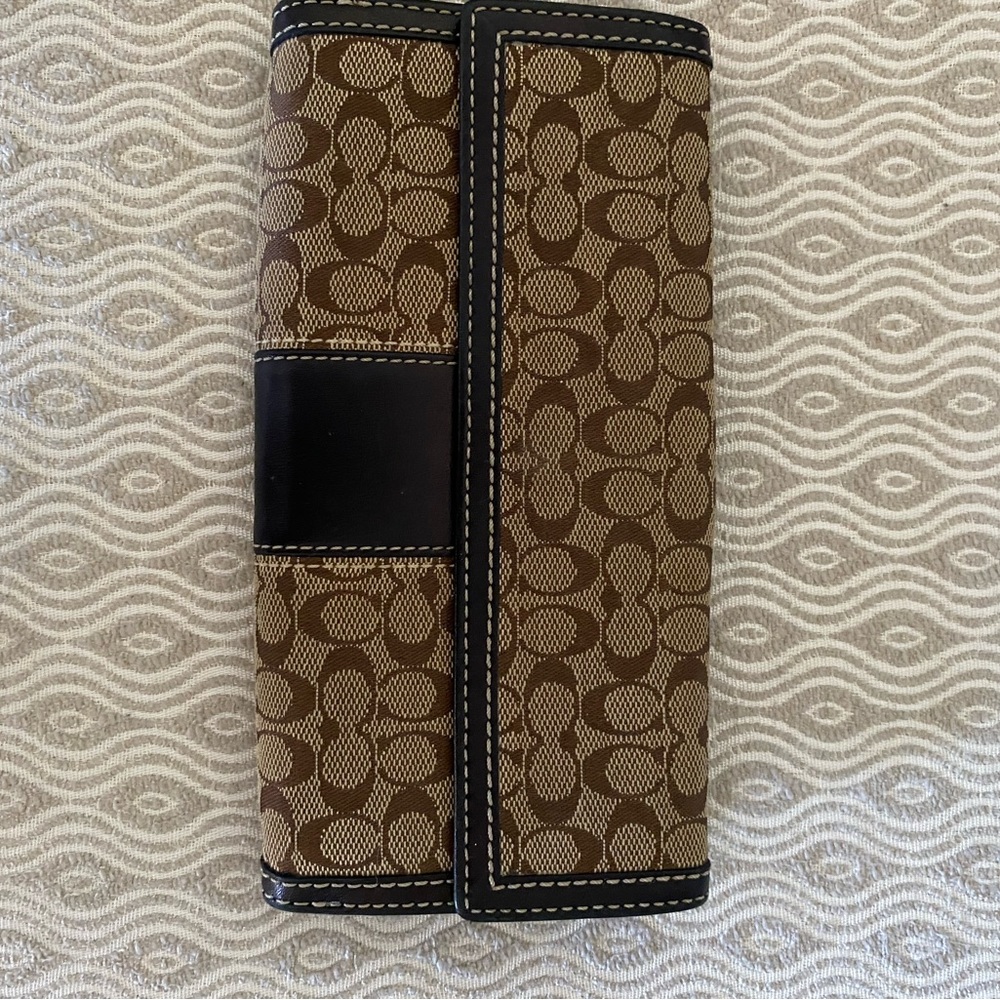 Coach wallet